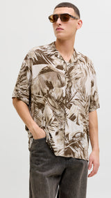 JACK & JONES JJEJEFF resort aop shirt - string