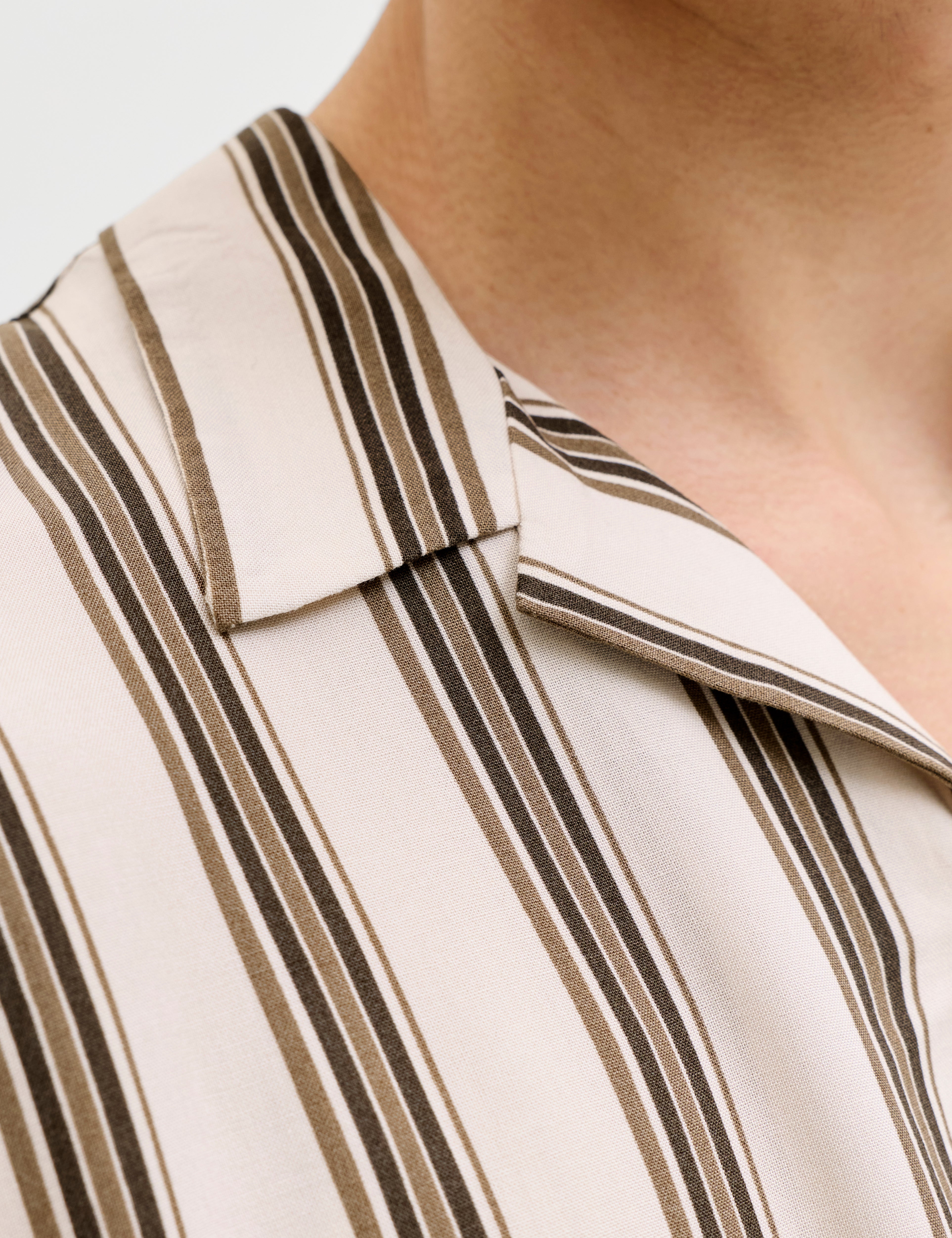 JACK & JONES JJEJEFF resort stripe shirt - moonbeam