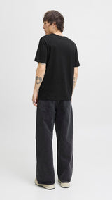 JACK & JONES JJELOGO tee o-neck col in black - Image 2