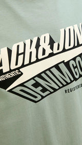 JACK & JONES JJELOGO tee o-neck col in iceberg green - Image 5
