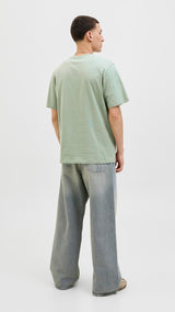 JACK & JONES JJELOGO tee o-neck col in iceberg green - Image 2