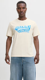 JACK & JONES JJELOGO tee o-neck col in antique white - Image 1