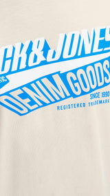 JACK & JONES JJELOGO tee o-neck col in antique white - Image 5