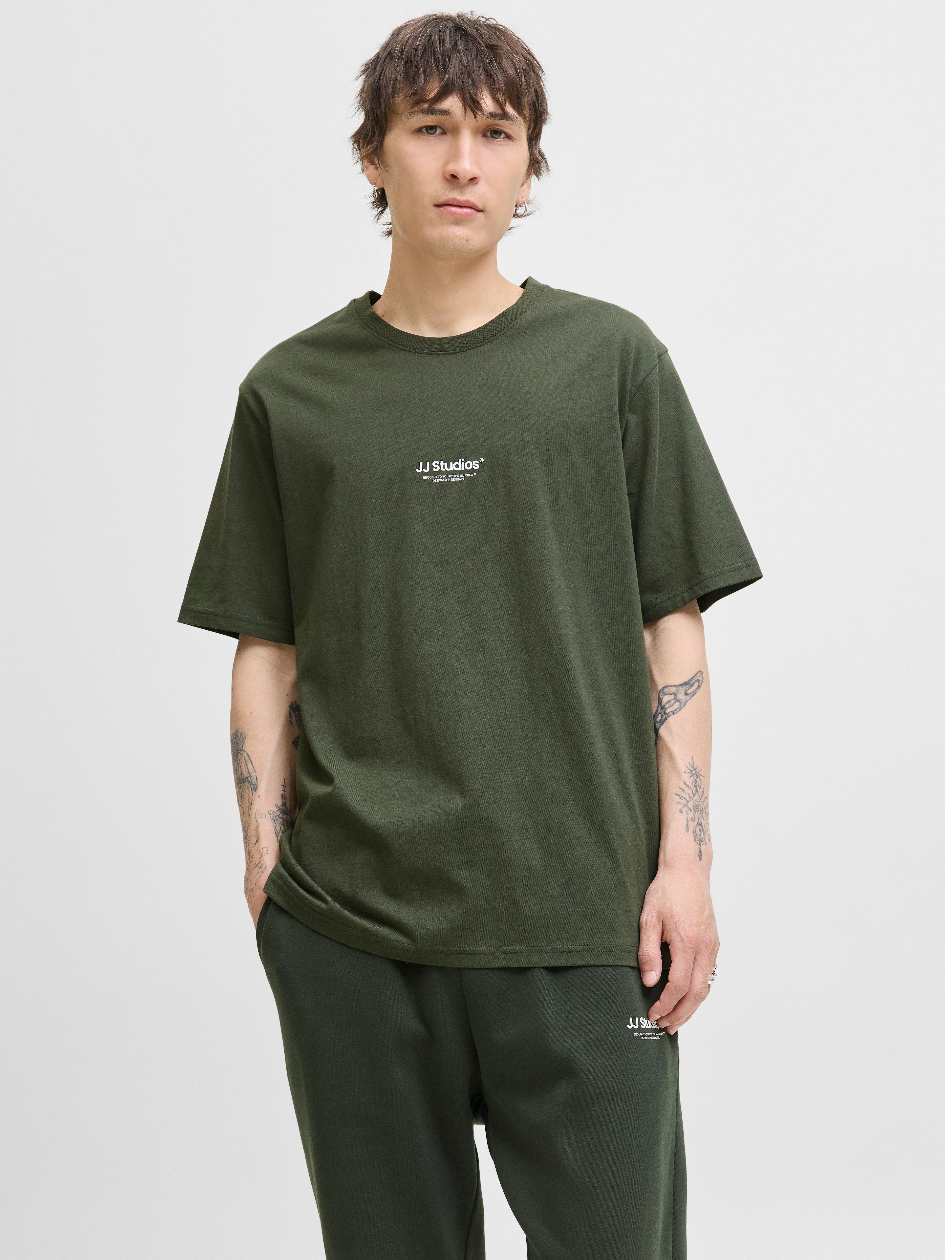 JACK & JONES JJESOHO tee crew neck in duffel bag - Image 1