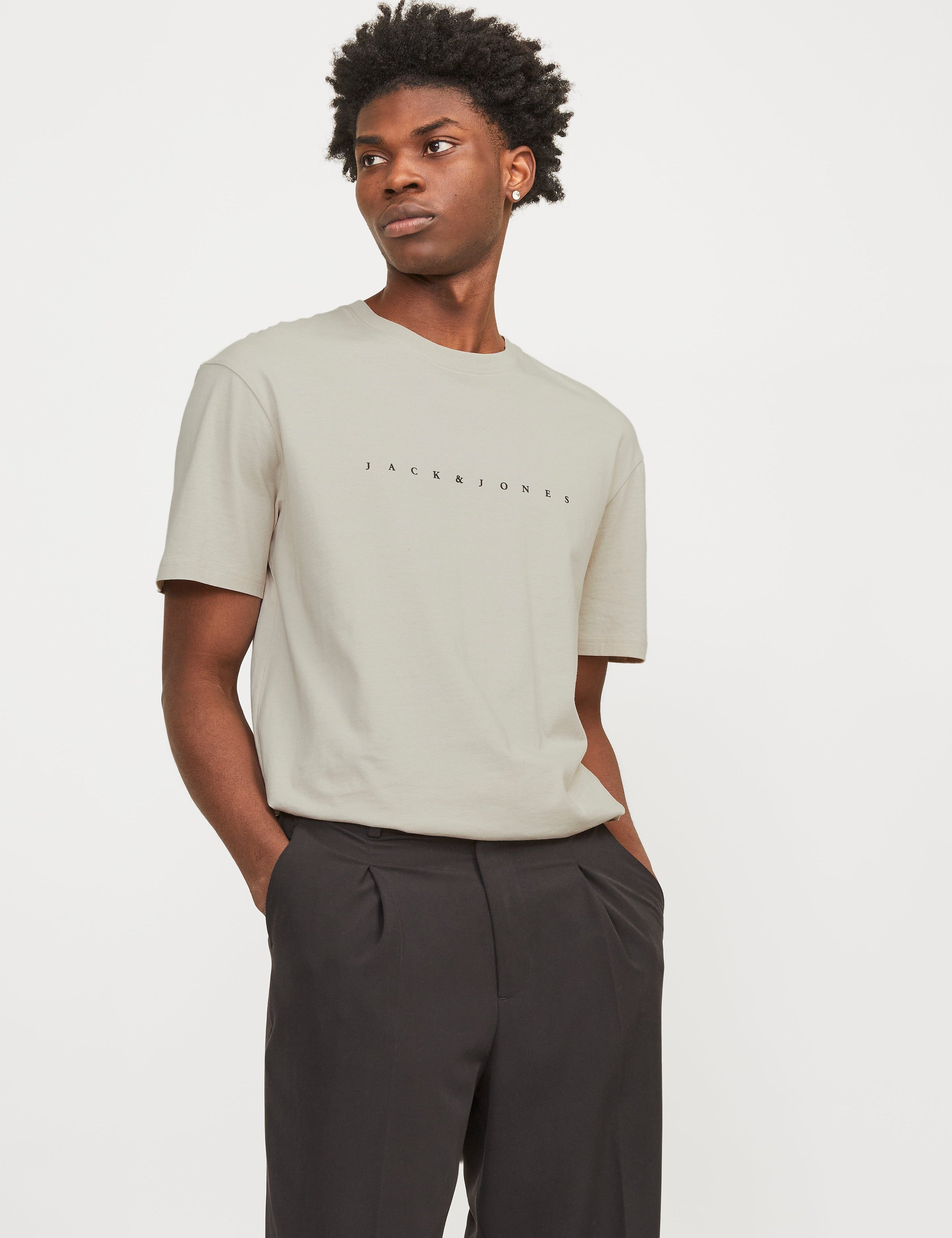 JACK & JONES JJESTAR tee in moonbeam - Image 1