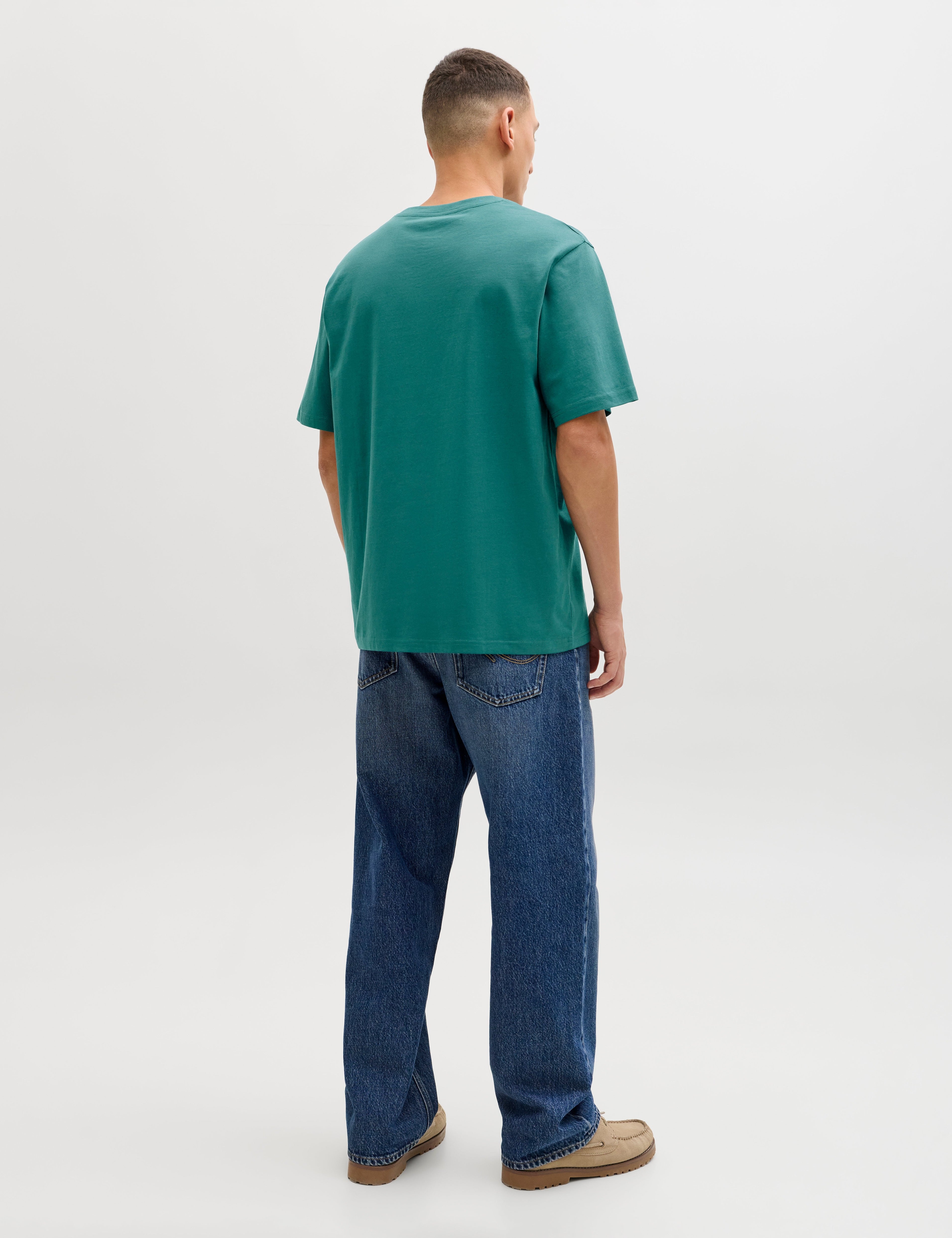 JACK & JONES JJESTAR tee in deep teal - Image 2