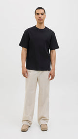 JACK & JONES JJEURBAN edge structure tee in black 1 - Image 4