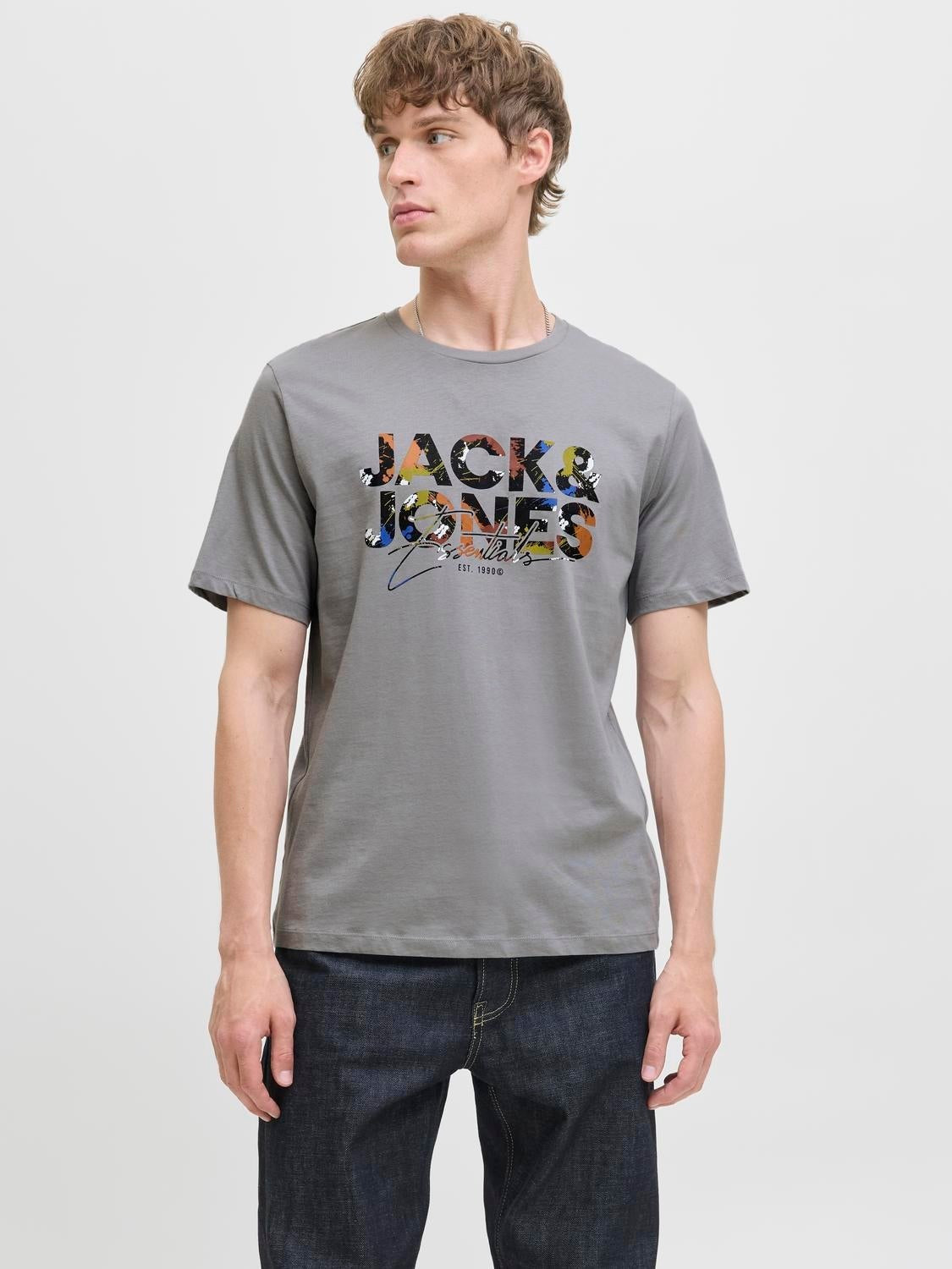 JACK & JONES JJGEPLAS tee crew neck in ultimate grey - Image 1