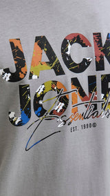 JACK & JONES JJGEPLAS tee crew neck in ultimate grey - Image 5