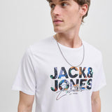 JACK & JONES JJGEPLAS tee crew neck in white - Image 7