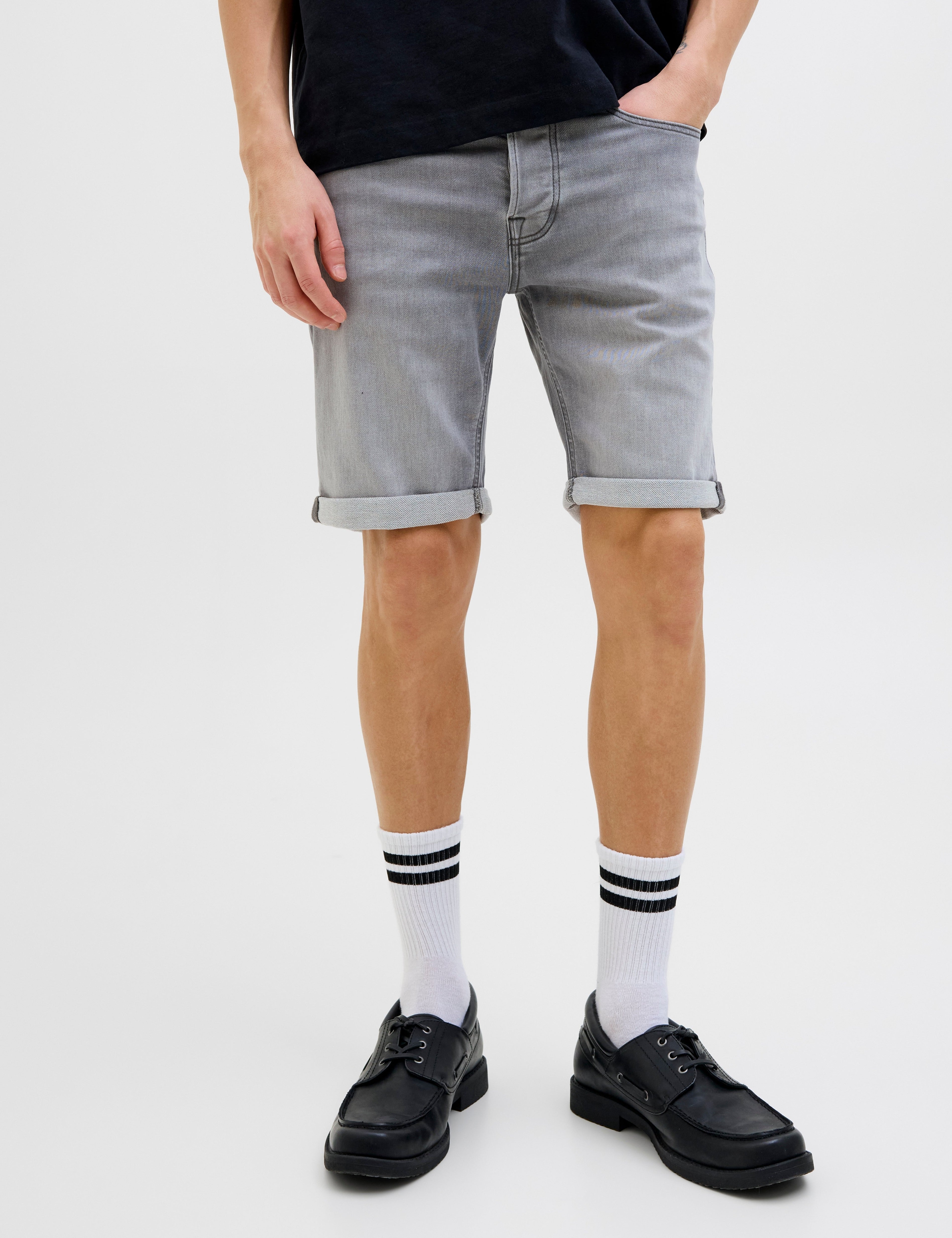 JACK & JONES JJIRICK jjicon i.k. shorts ge in grey denim - Image 1