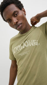 JACK & JONES JORALMERIA bold branding tee in cedar - Image 7