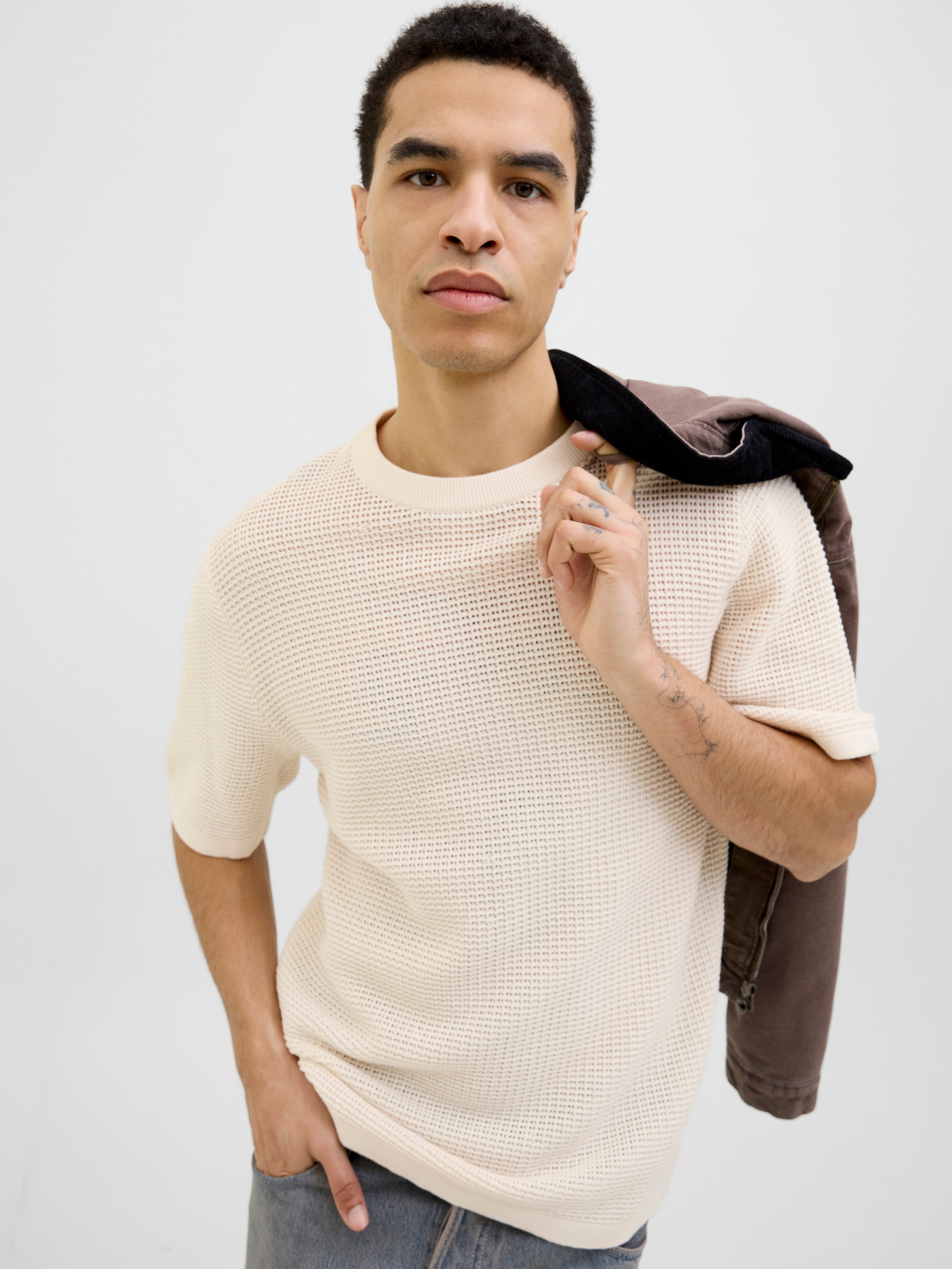 JACK & JONES JORALMERIA knit tee in sea salt - Image 8
