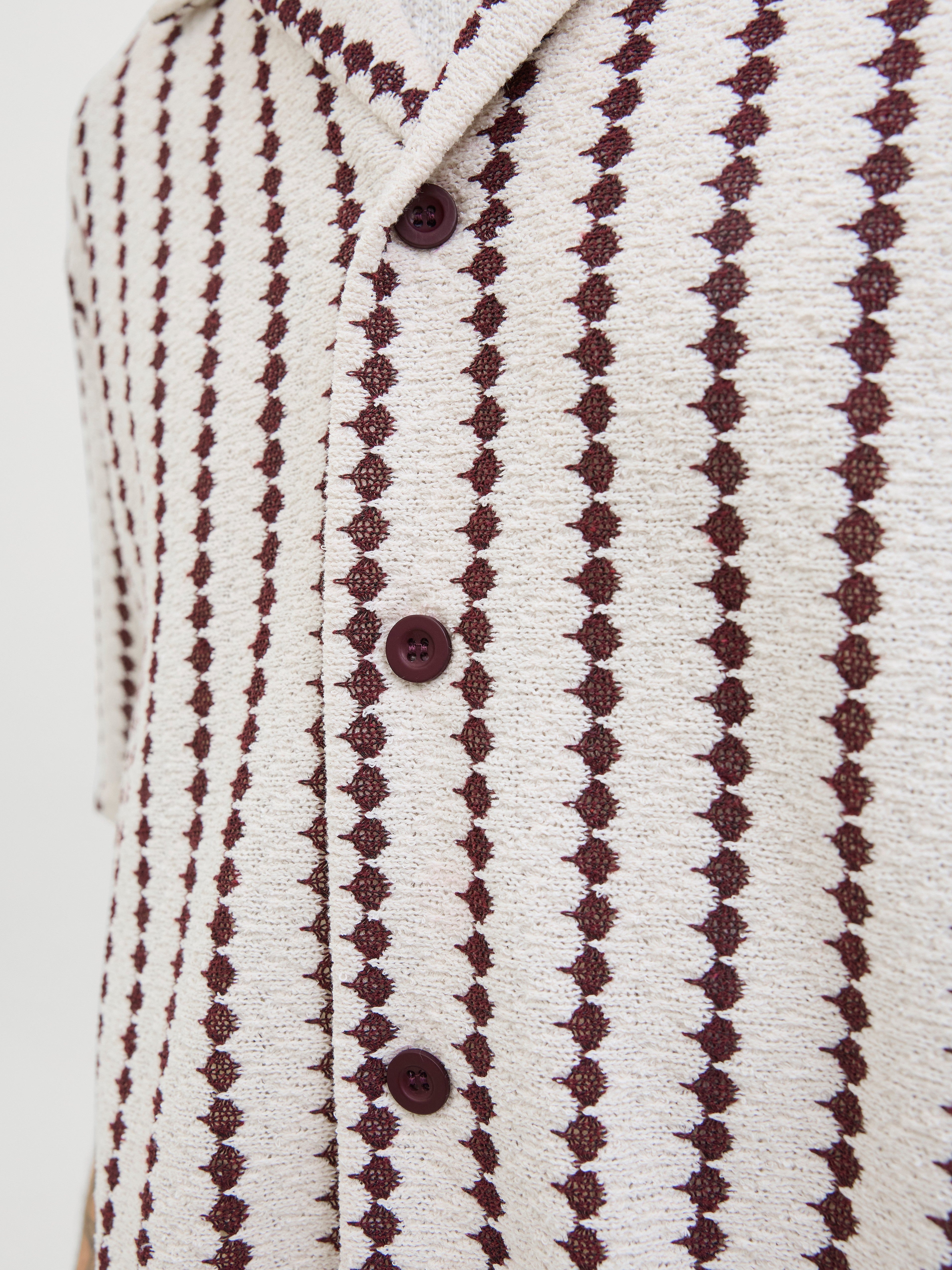 JACK & JONES JORGRAMERCY jersey resort shirt in antique white - Image 6