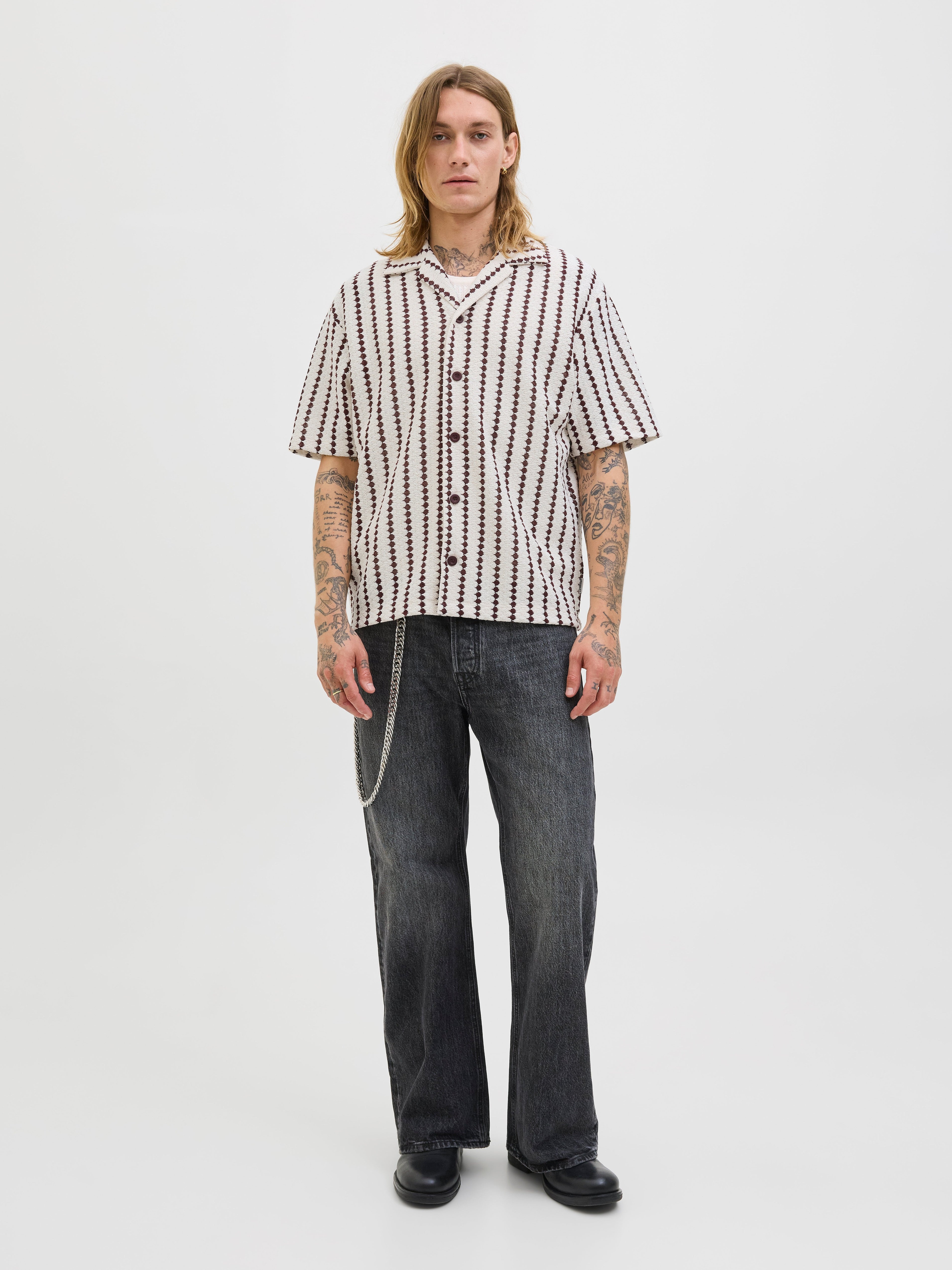 JACK & JONES JORGRAMERCY jersey resort shirt in antique white - Image 4
