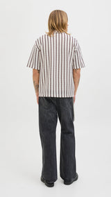 JACK & JONES JORGRAMERCY jersey resort shirt in antique white - Image 2