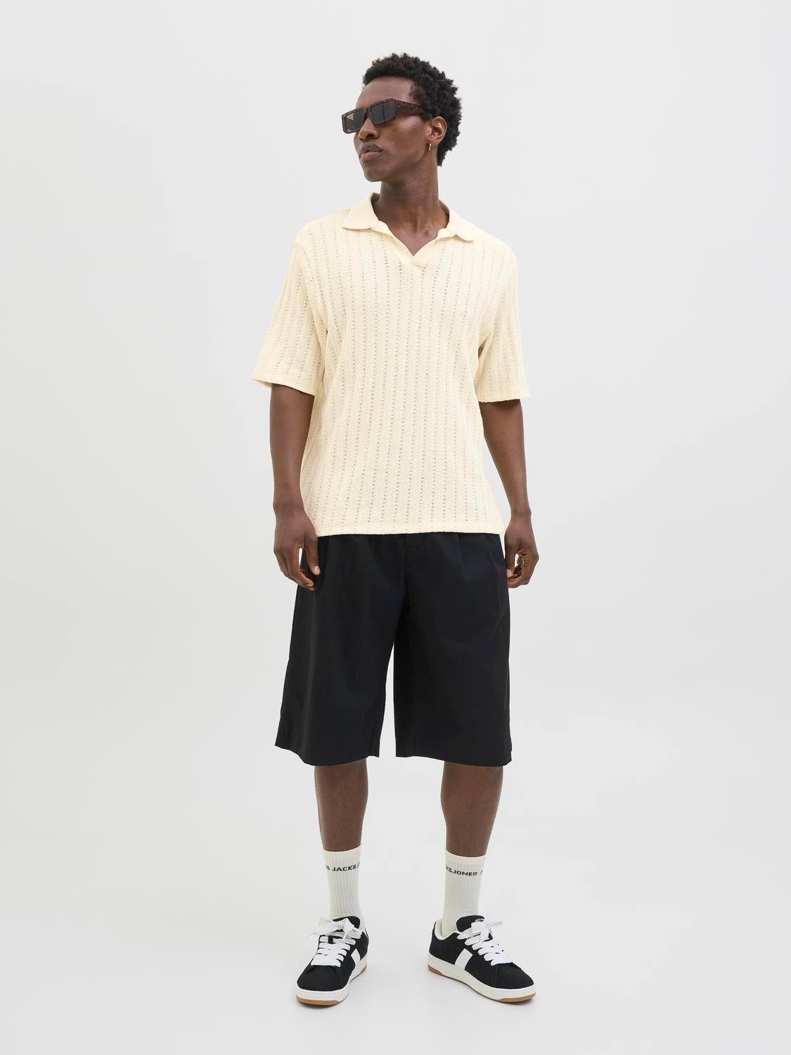 JACK & JONES JORHYDRA split neck polo in antique white - Image 4