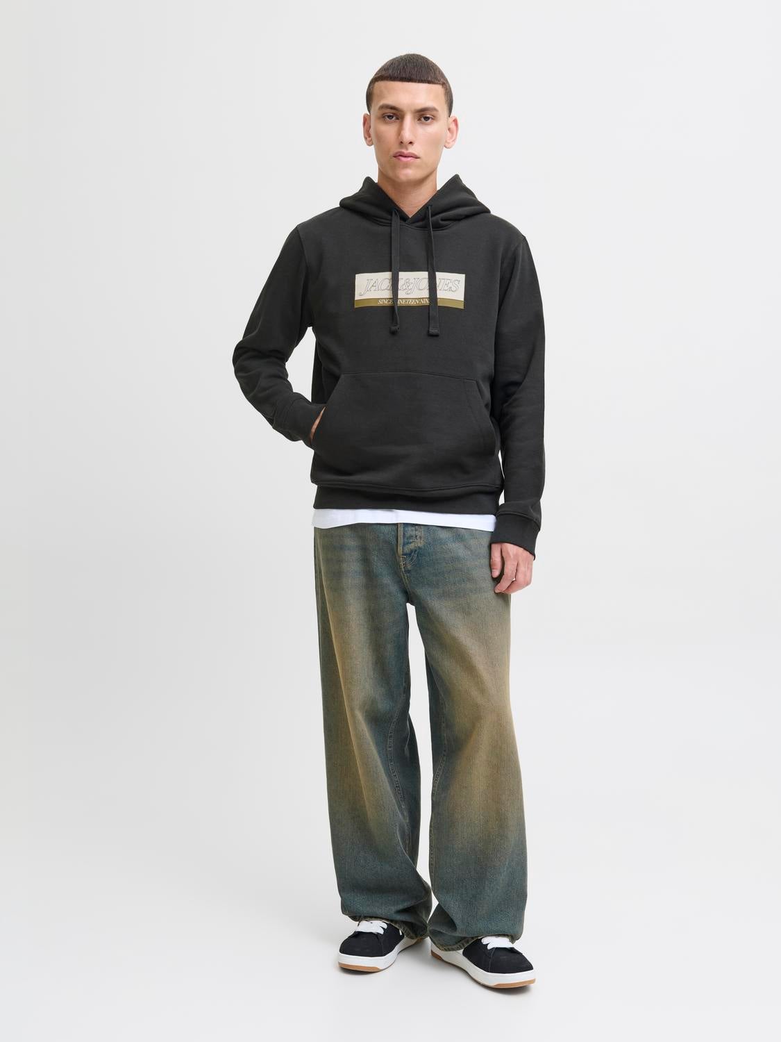JACK & JONES JORINWOOD block branding sweat hood - black