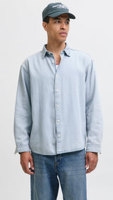 JACK & JONES JORNORREBRO denim shirt in light blue denim - Image 1