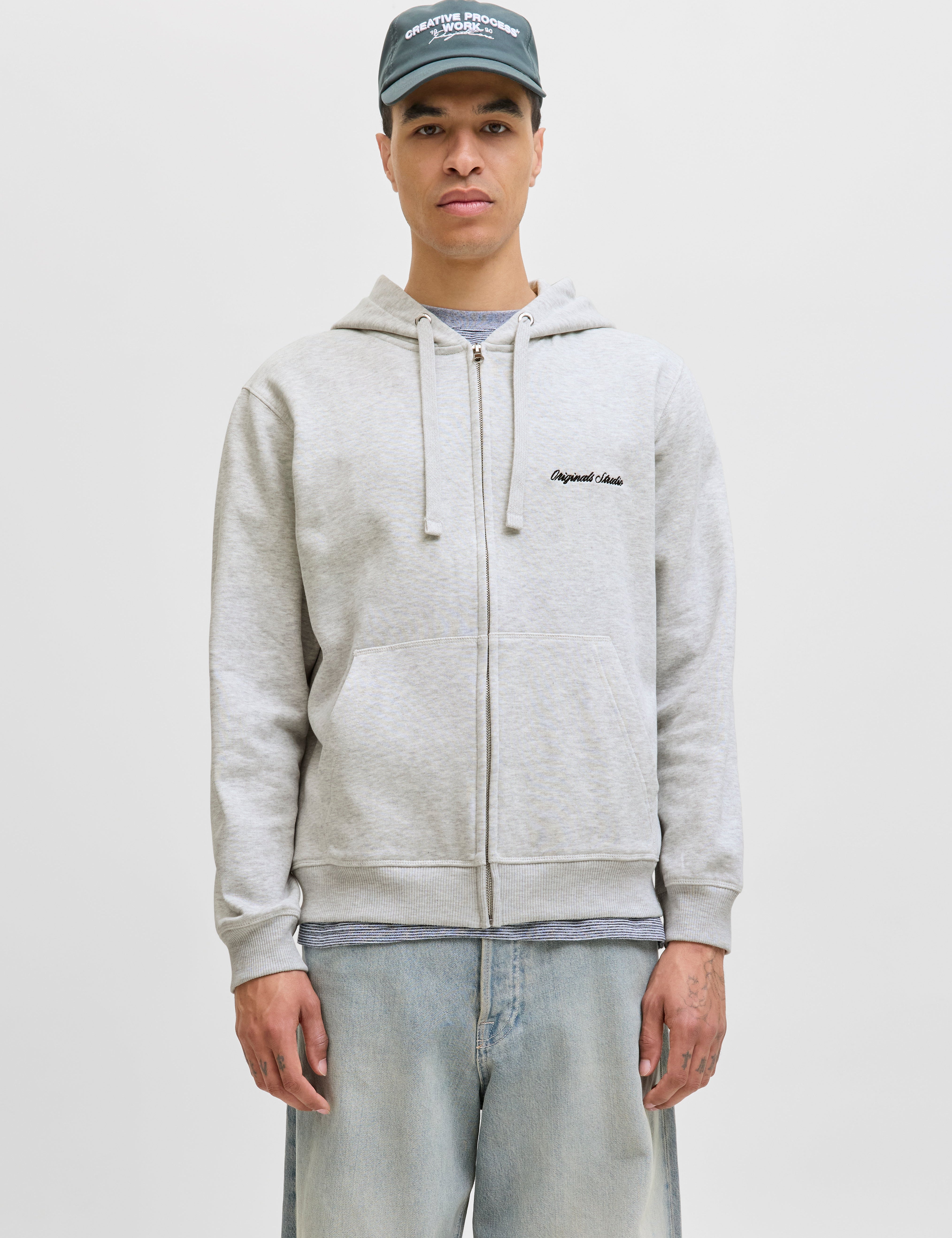 JACK & JONES JORNORREBRO emb sweat zip hood - white melange