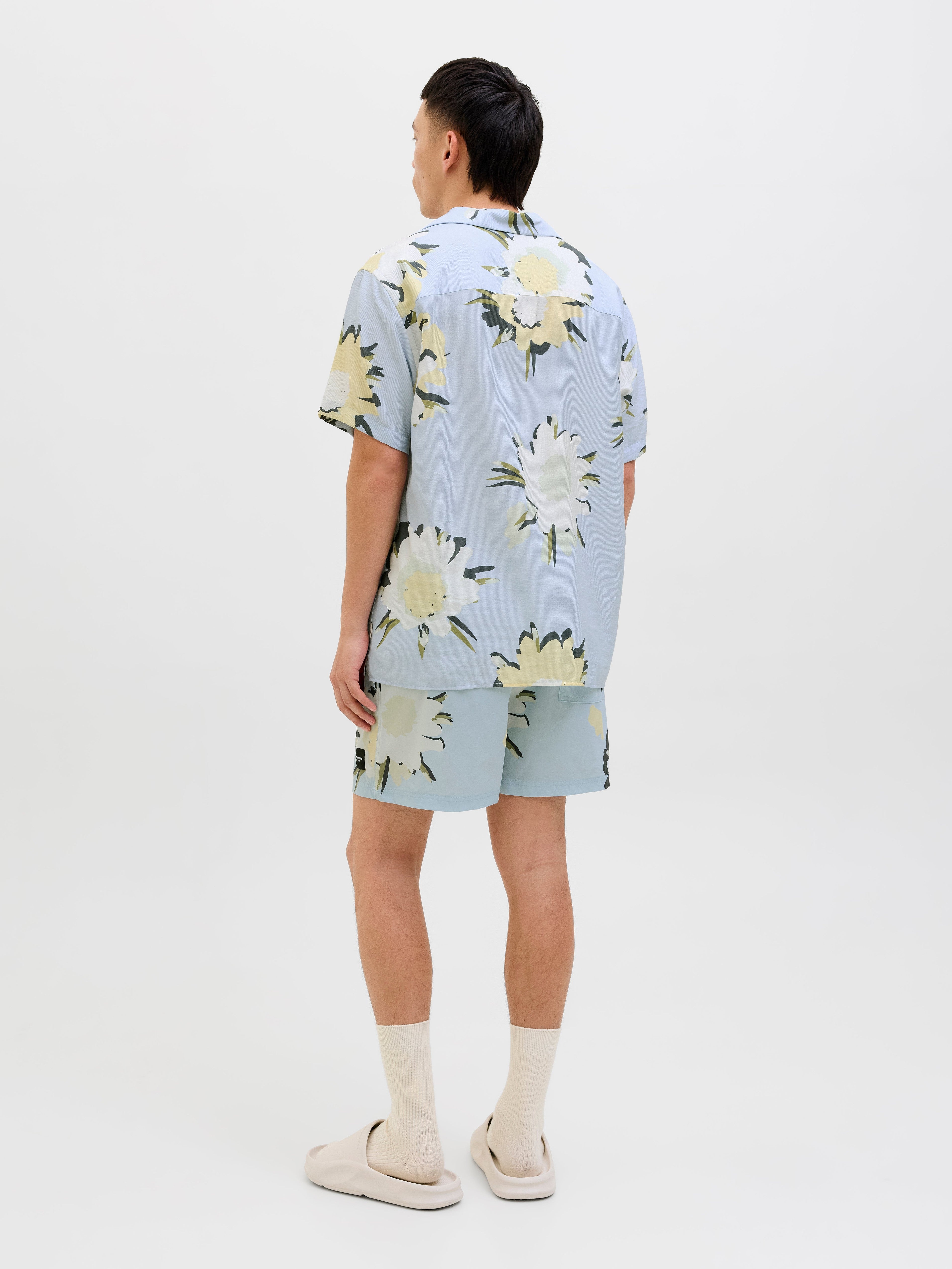 JACK & JONES JORTAVIRA marshall aop shirt in skyway - Image 2
