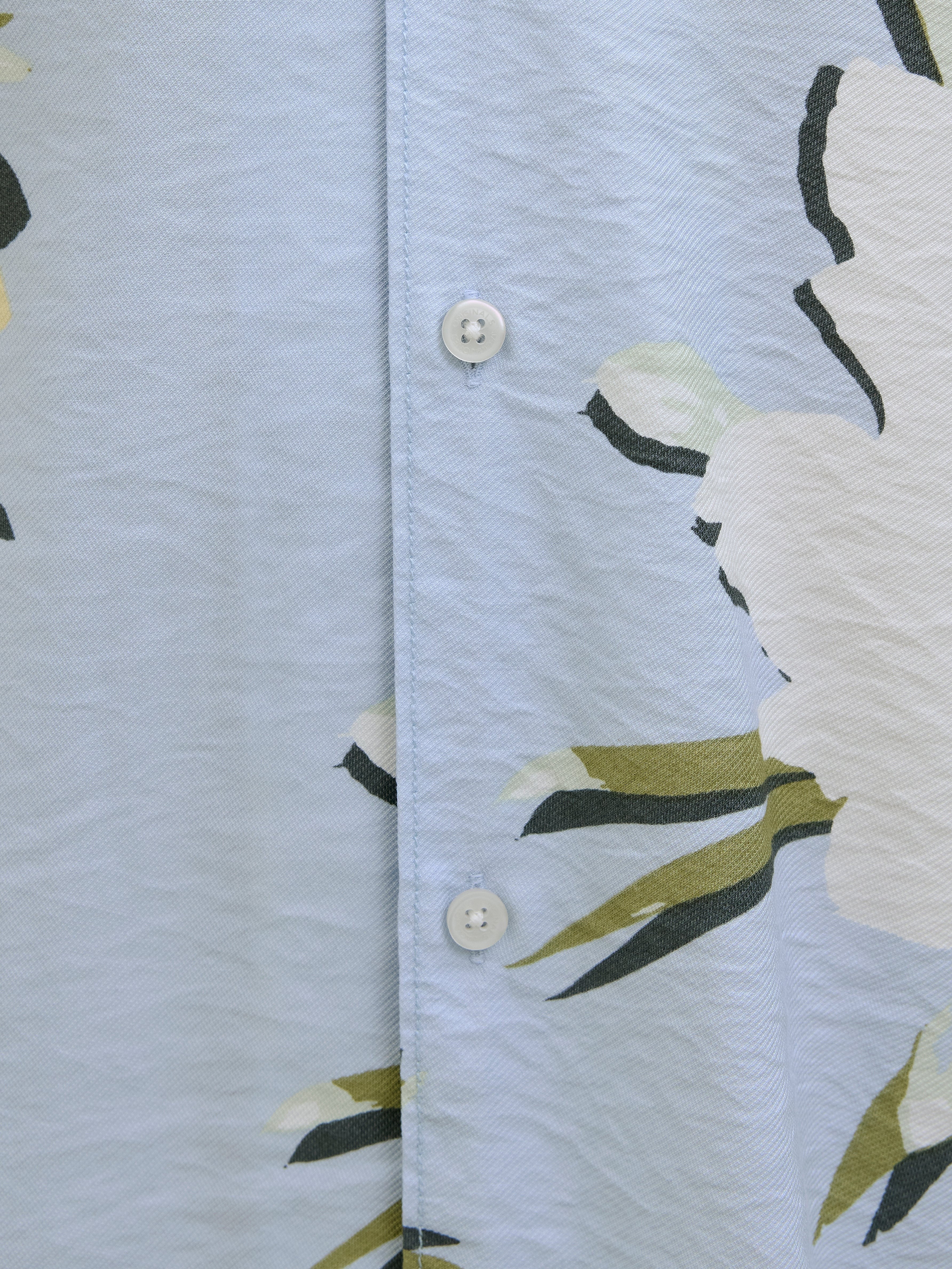 JACK & JONES JORTAVIRA marshall aop shirt in skyway - Image 6