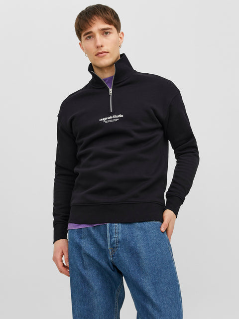 JACK & JONES JORVESTERBRO sweat quarter zip in kalamata