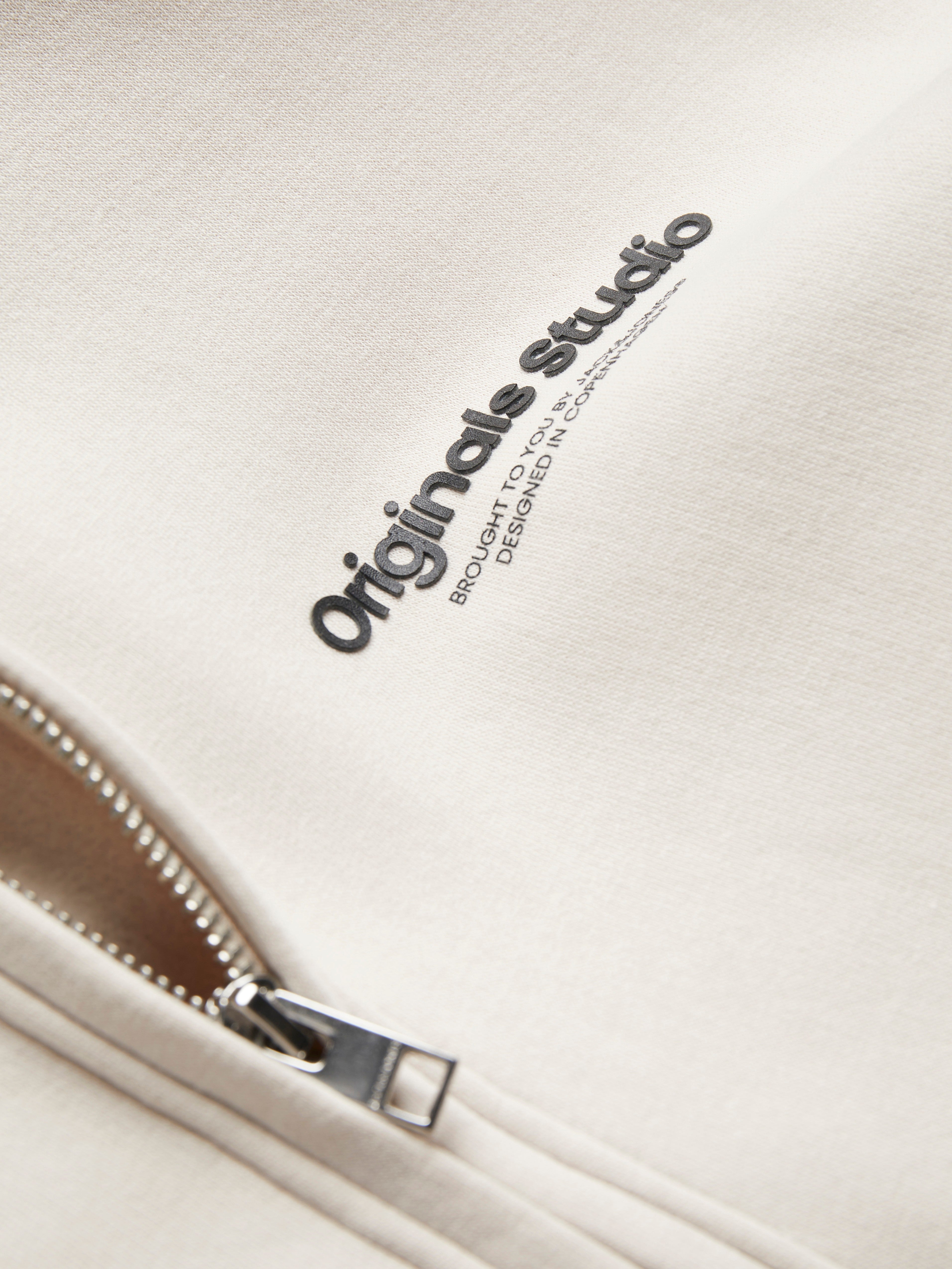 JACK & JONES JORVESTERBRO sweat zip hood in moonbeam - Image 5