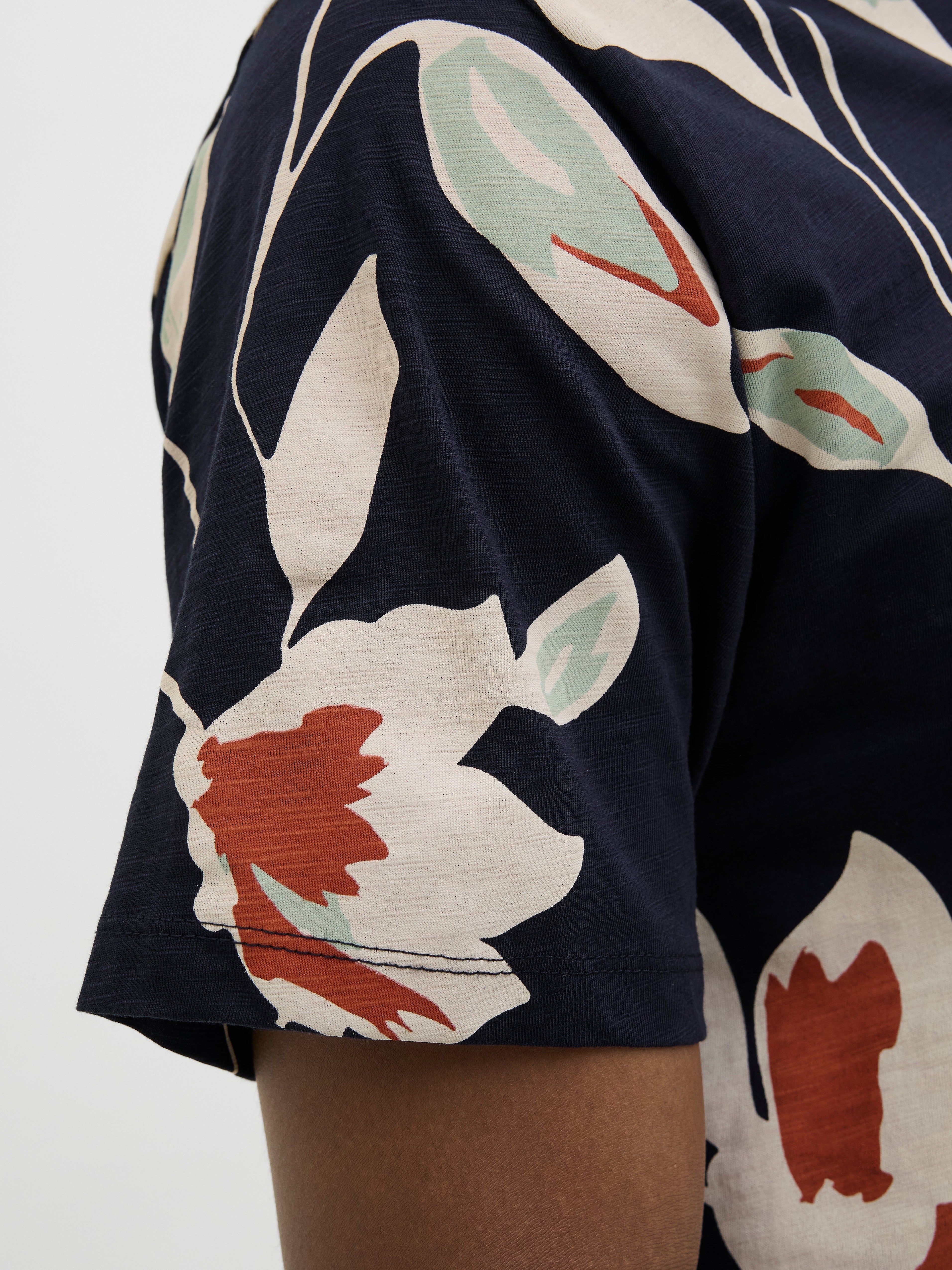JACK & JONES JPRBLAPALERMO aop tee in night sky - Image 5