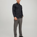 JACK & JONES JPRBLAPARKER shirt in black - Image 4