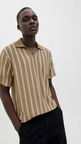 JACK & JONES JPRBLUHARRY split neck polo in elmwood - Image 7