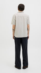 JACK & JONES JPRCCMONTANA dobby resort shirt in silver lining - Image 2