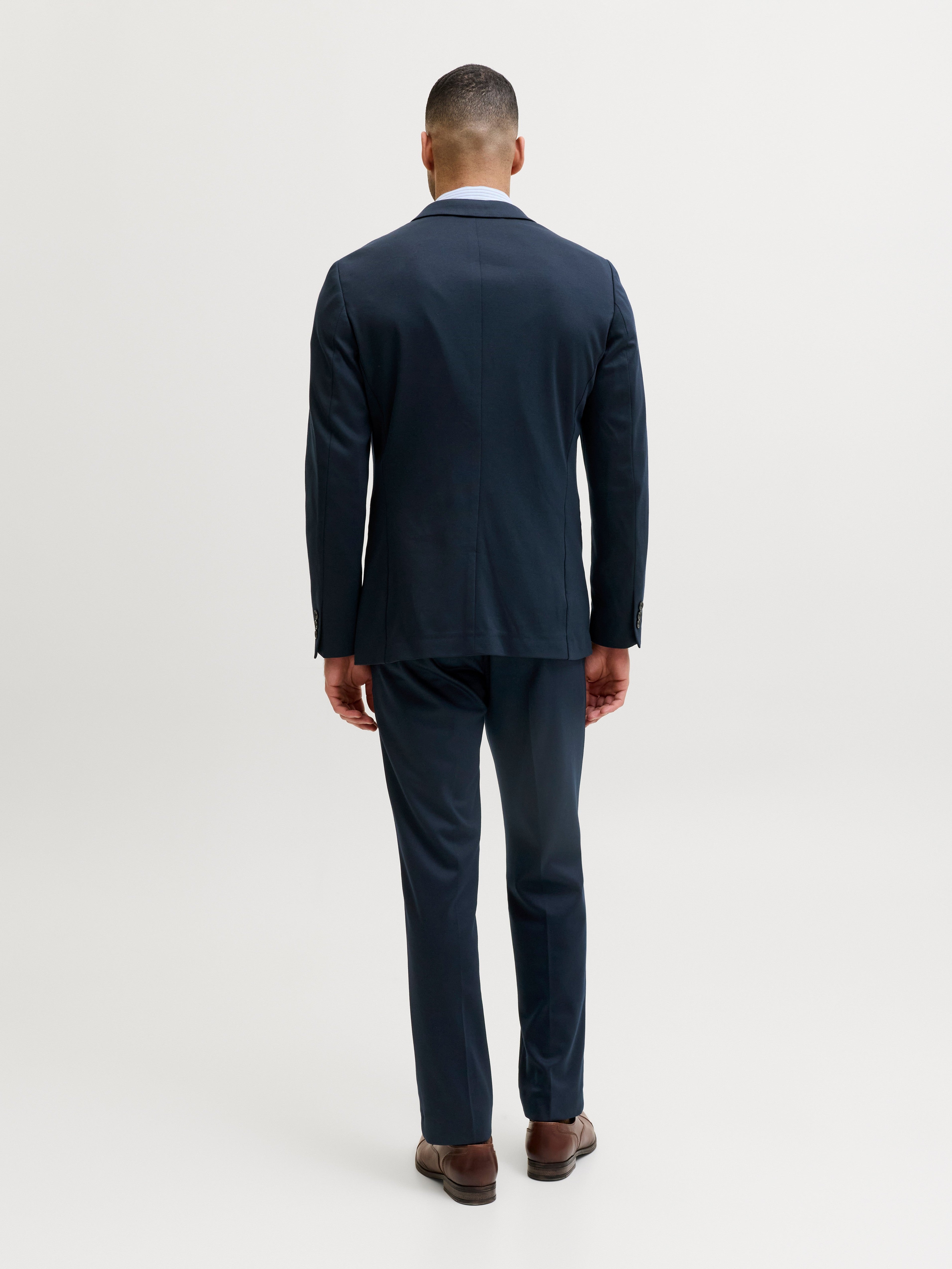 JACK & JONES JPRJAXON jersey trouser in dark navy - Image 2