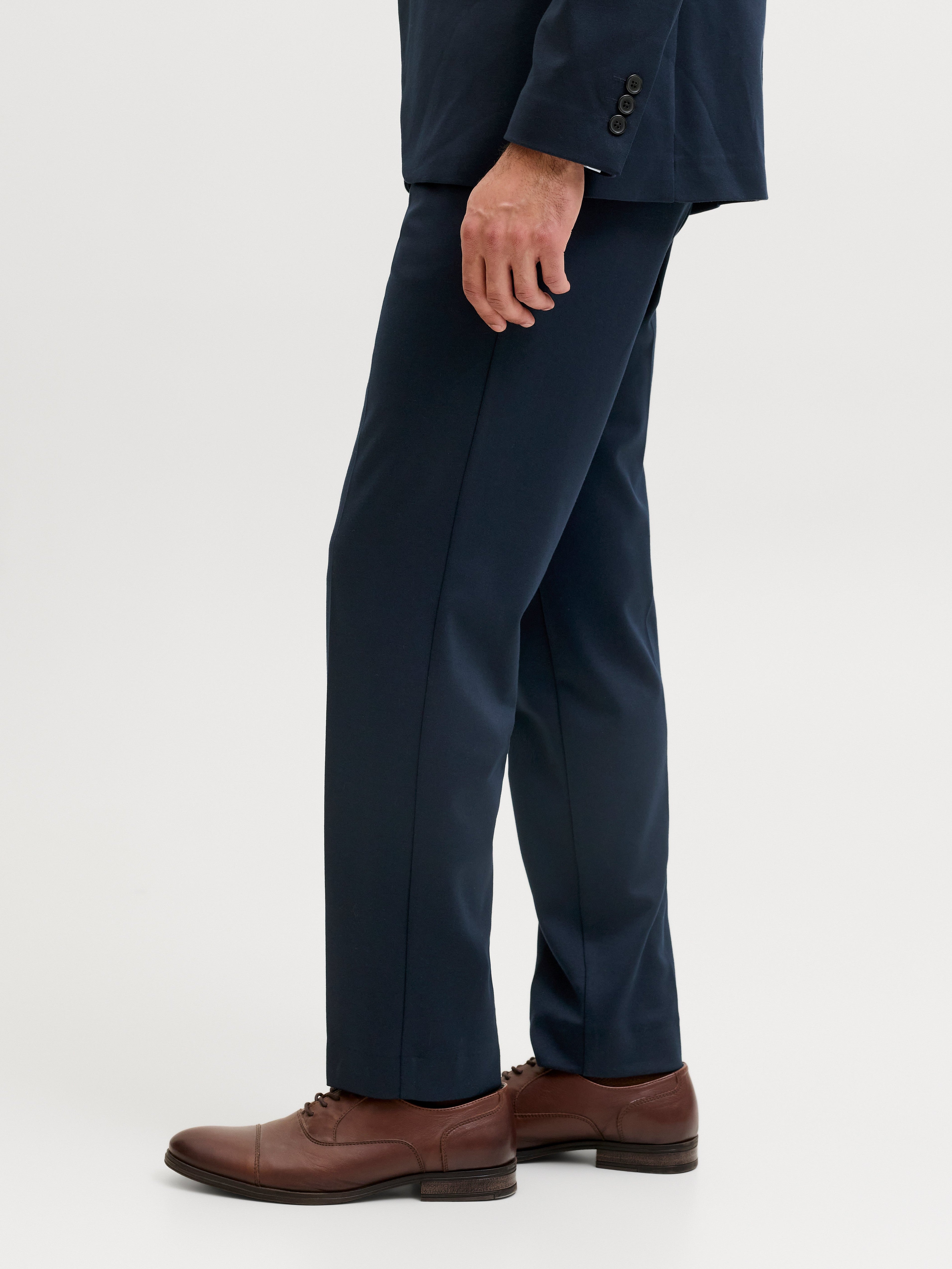 JACK & JONES JPRJAXON jersey trouser in dark navy - Image 7