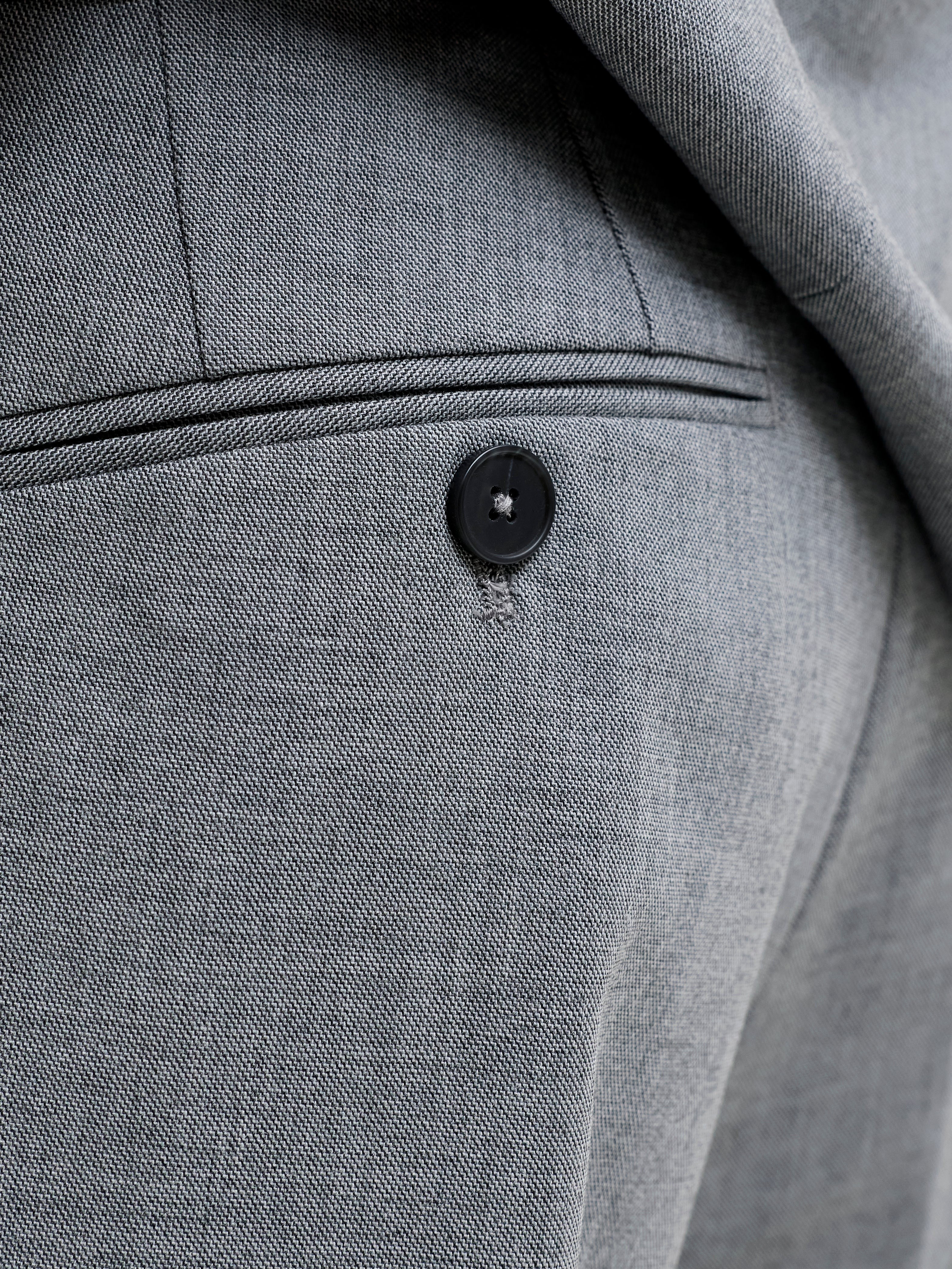 JACK & JONES JPRTHEO trouser in light grey  - Image 6