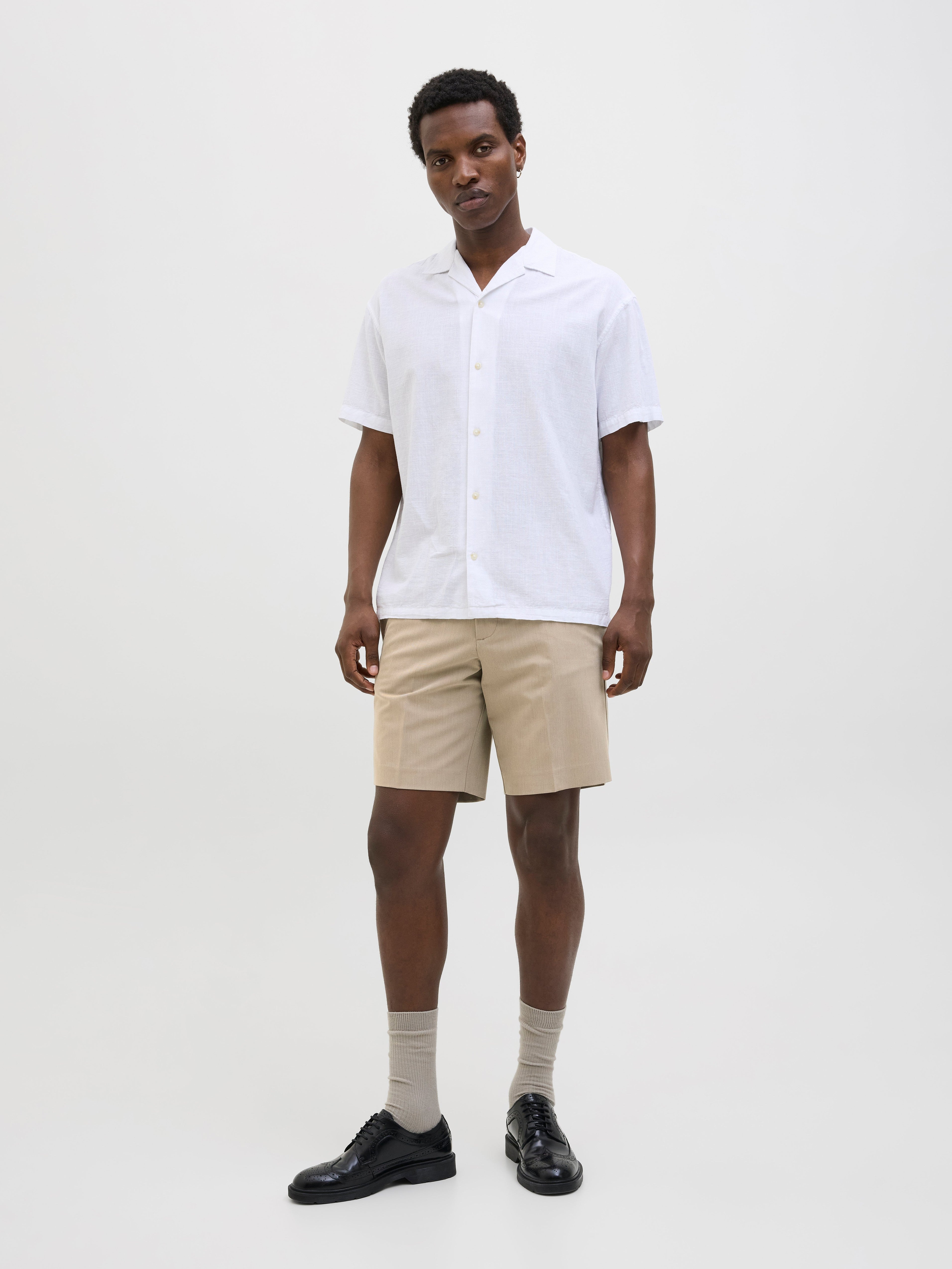 JACK & JONES JPSTACE leo chino shorts in plaza taupe - Image 5