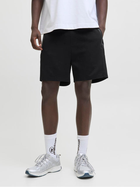 JACK & JONES JPSTGORDON fusion sweat shorts in black