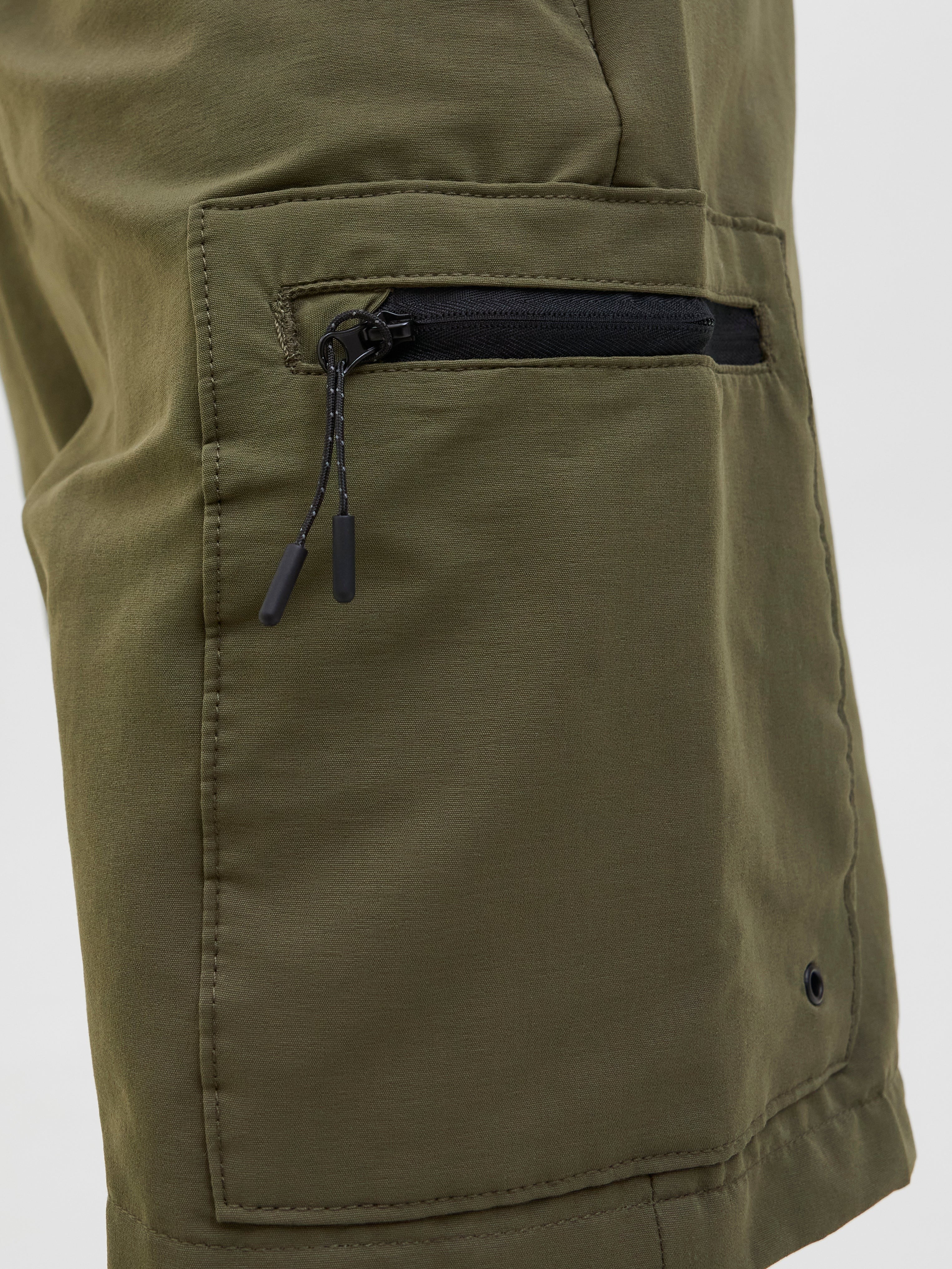 JACK & JONES JPSTJAIDEN marcher cargo shorts in castlerock - Image 6