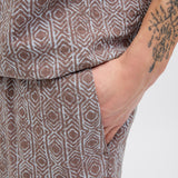 JACK & JONES JPSTJAIDEN seersucker aop short in deep taupe - Image 6