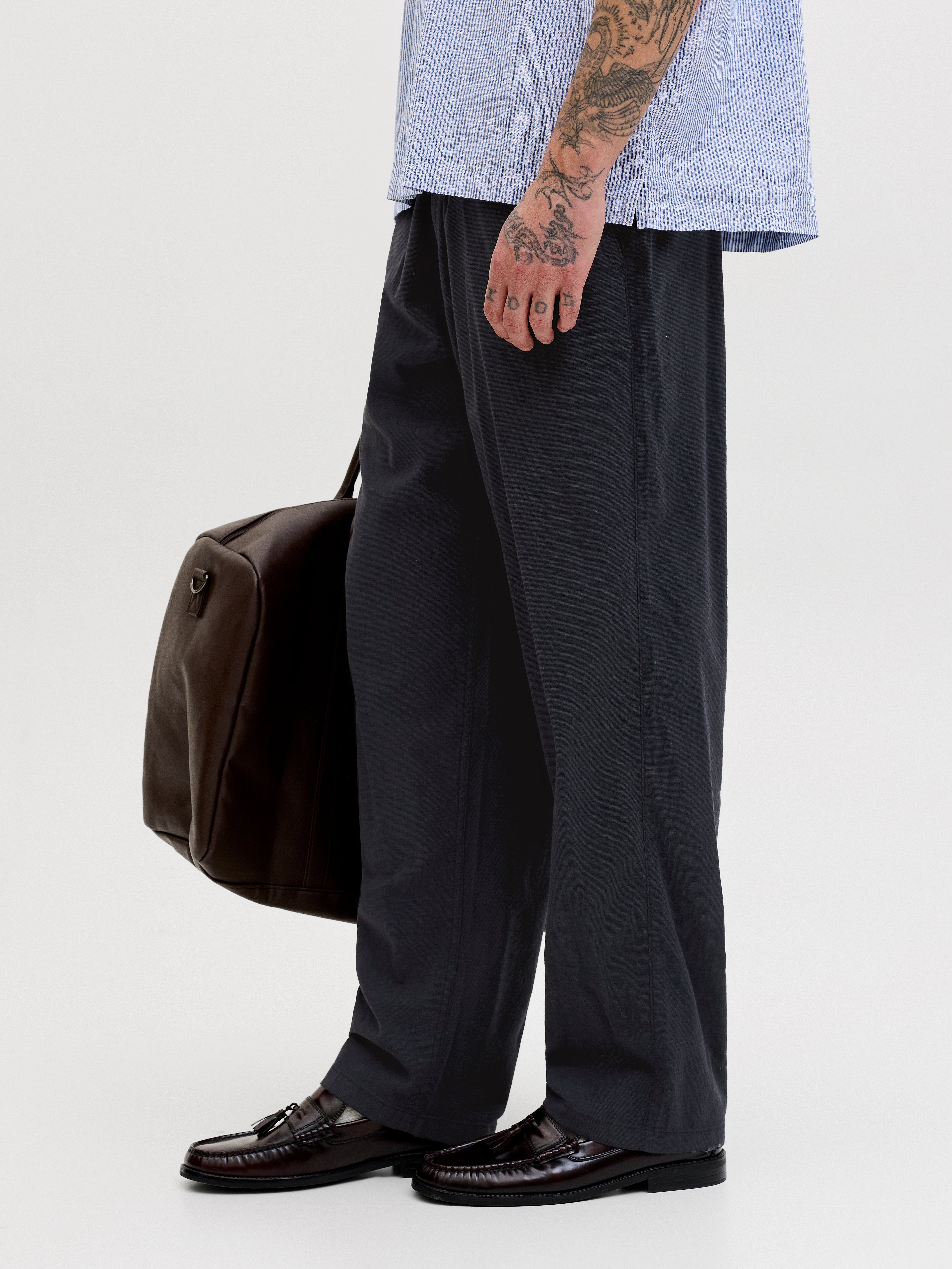 JACK & JONES JPSTKARL breeze jogger - black solid