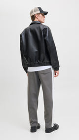 JACK & JONES JPSTKARL caspar sweat pants in castlerock - Image 2