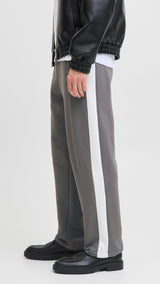 JACK & JONES JPSTKARL caspar sweat pants in castlerock - Image 7