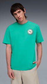 PUMA sunset drive relaxed tee men in vibrant green