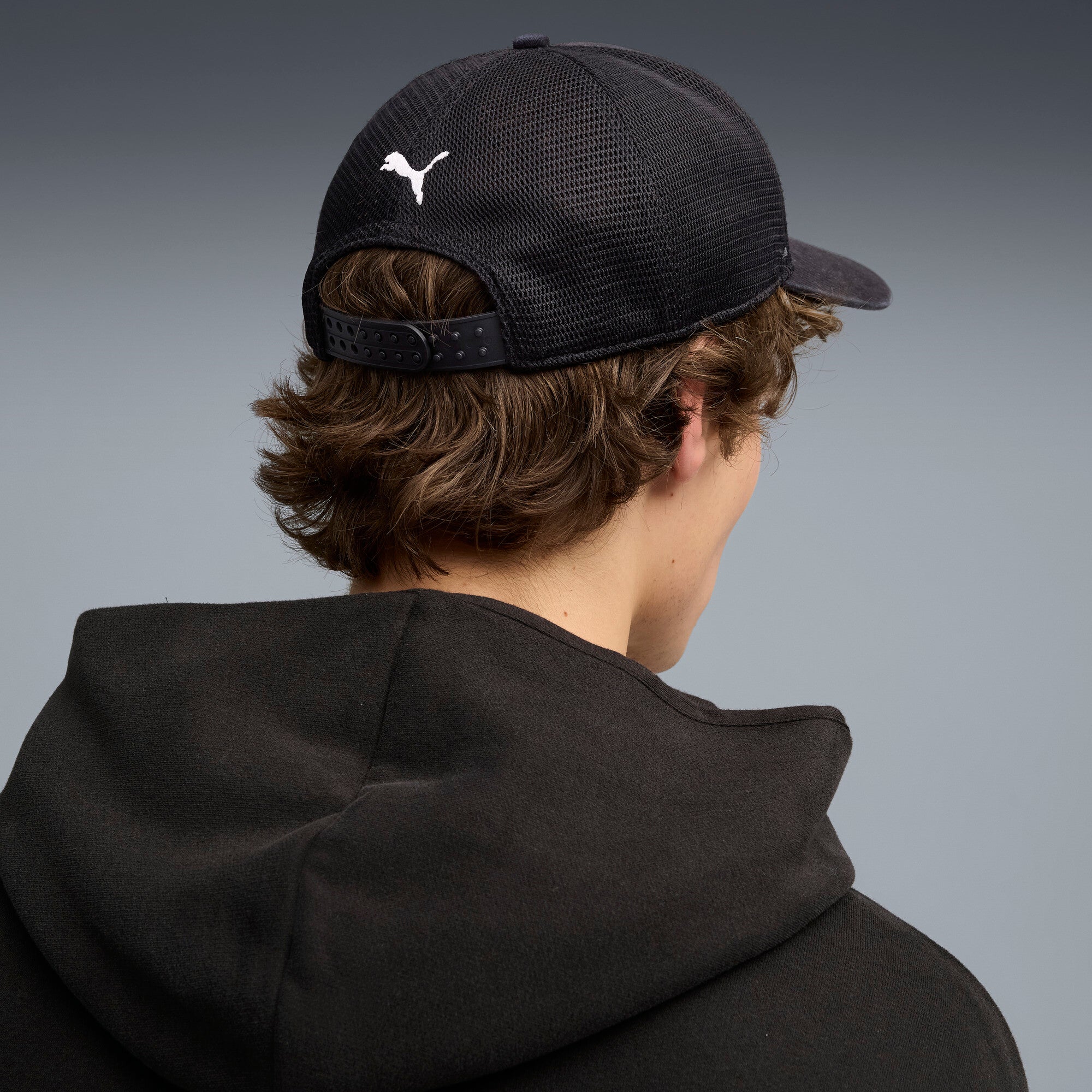 PUMA scuderia ferrari trucker cap in black