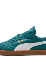 PUMA club II indoor sneakers unisex in emerald ice and white