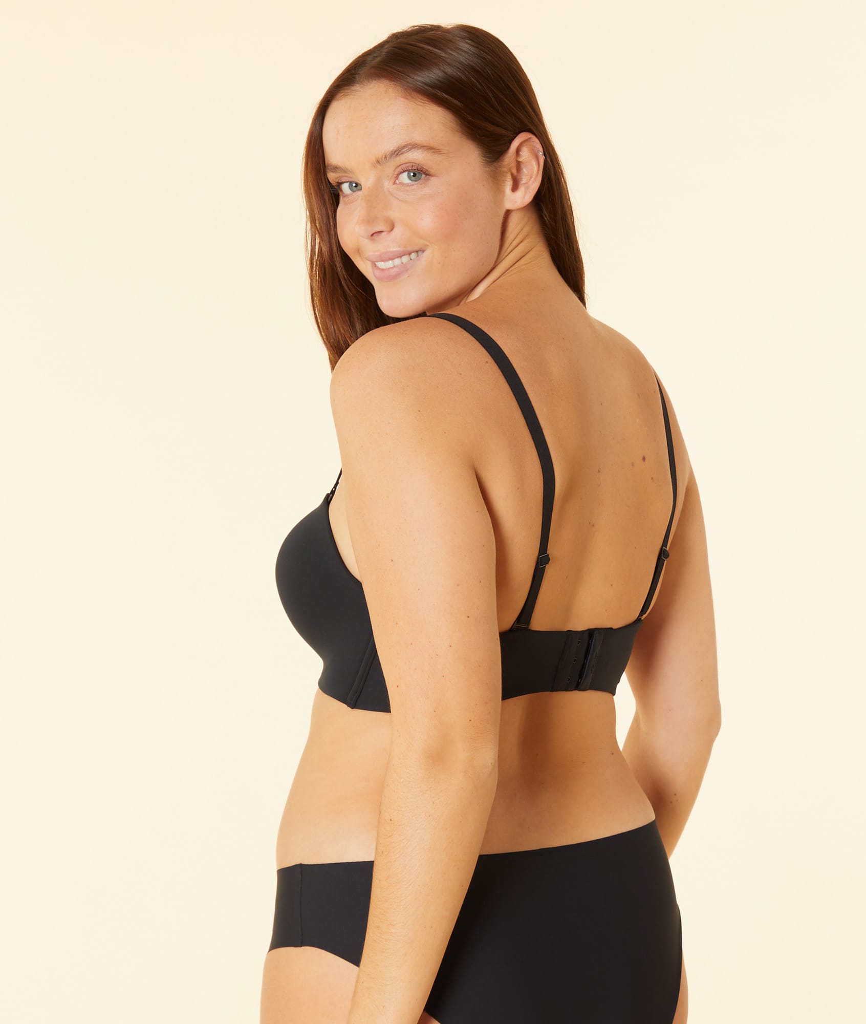Etam pure fit cf bandeau d bra in black