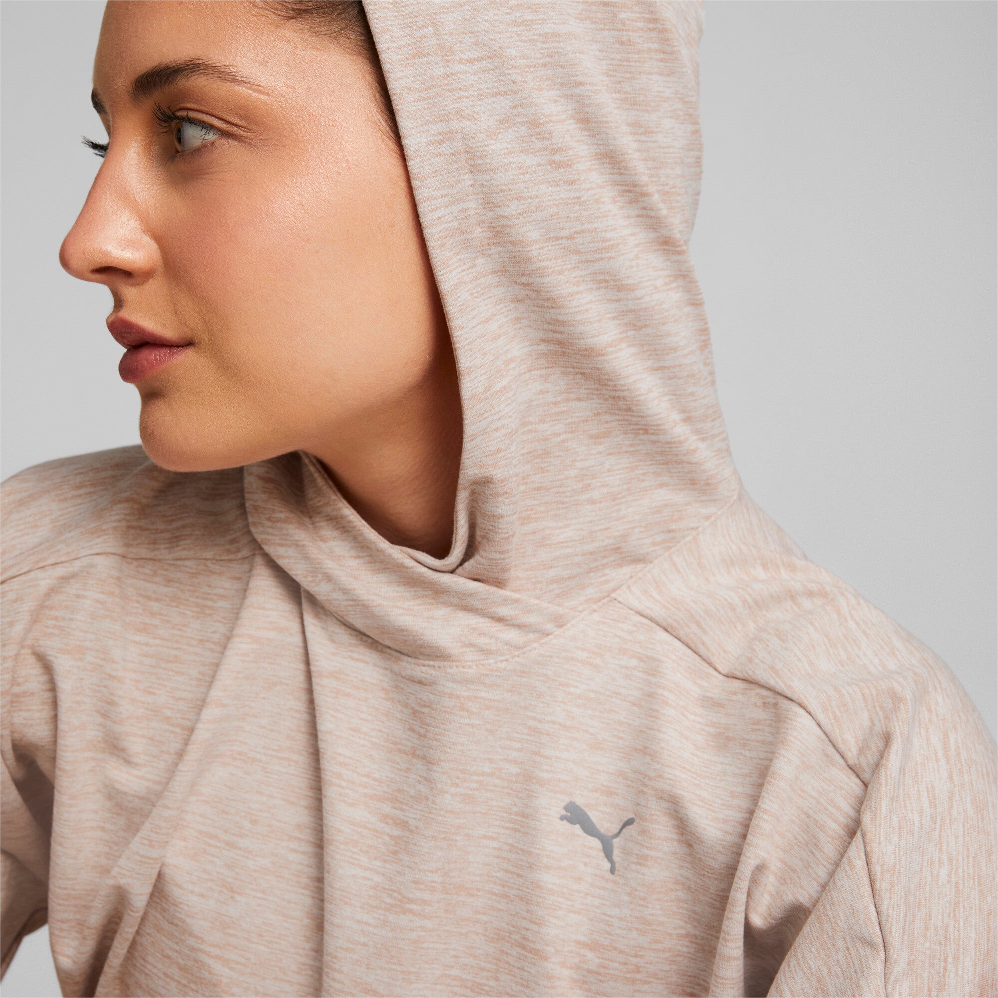 Puma training cloudspun hoodie in pink - Model Shot 03