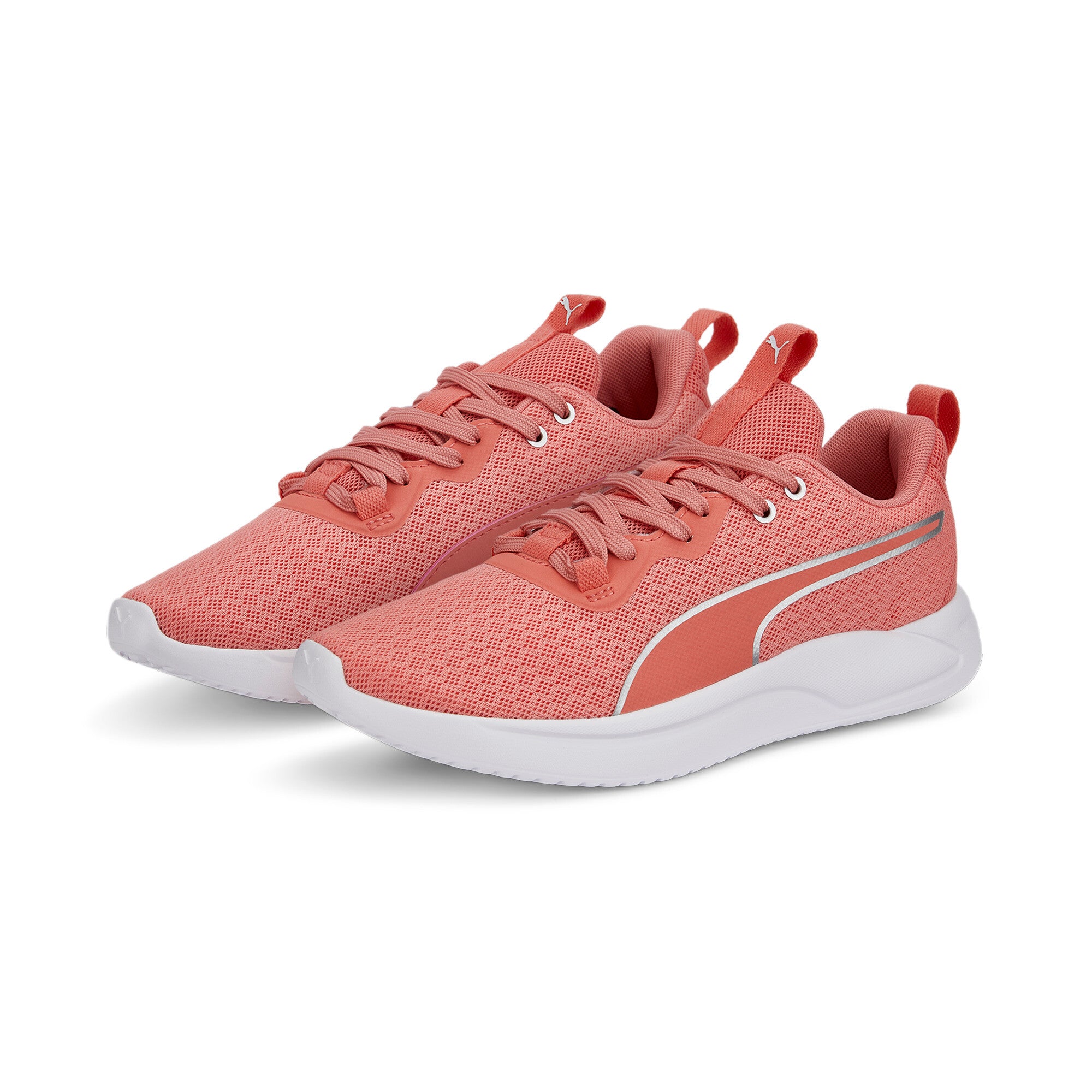 Puma resolve modern running shoes in pink - Front View