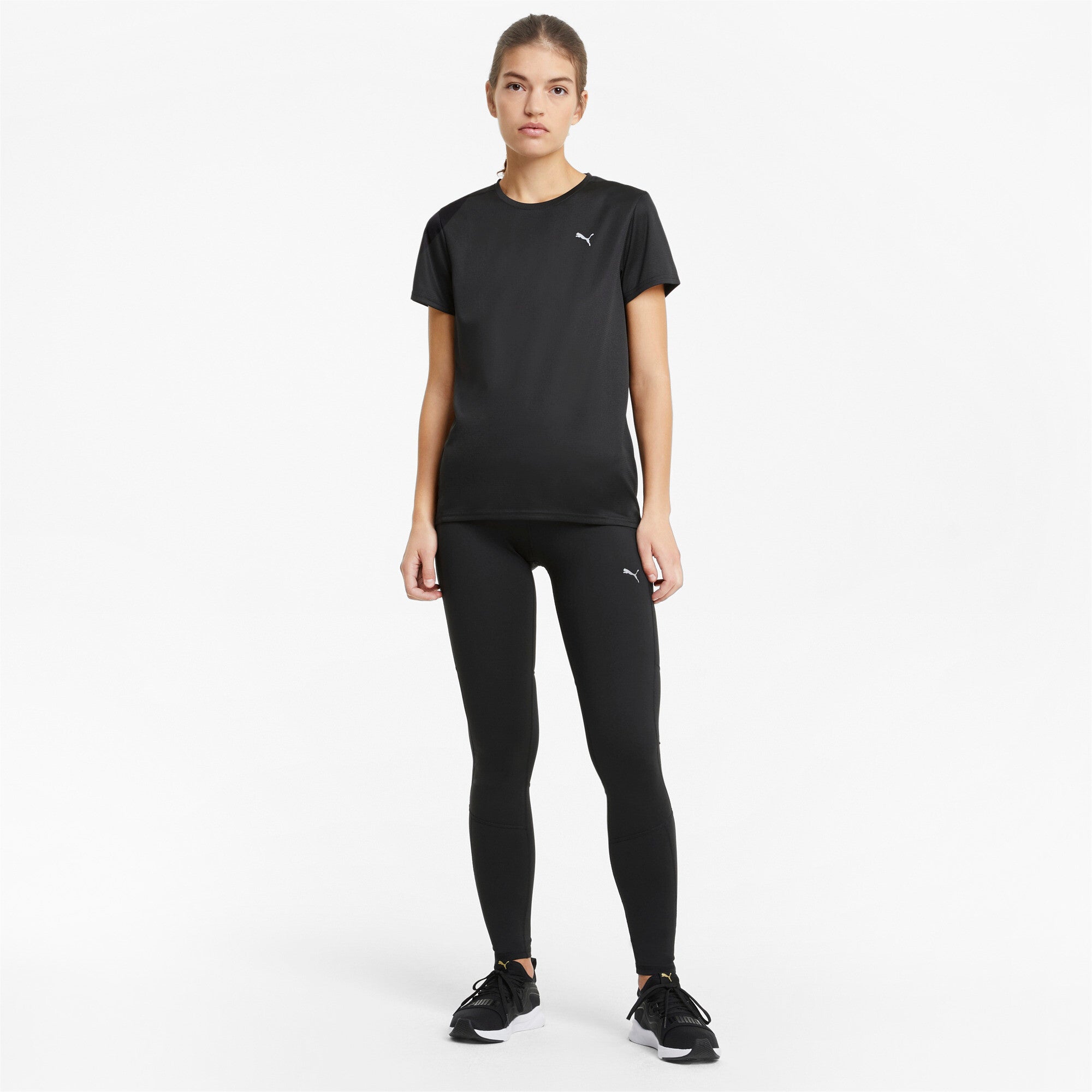 Puma running favourite short sleeve tee in black - Model Shot 03
