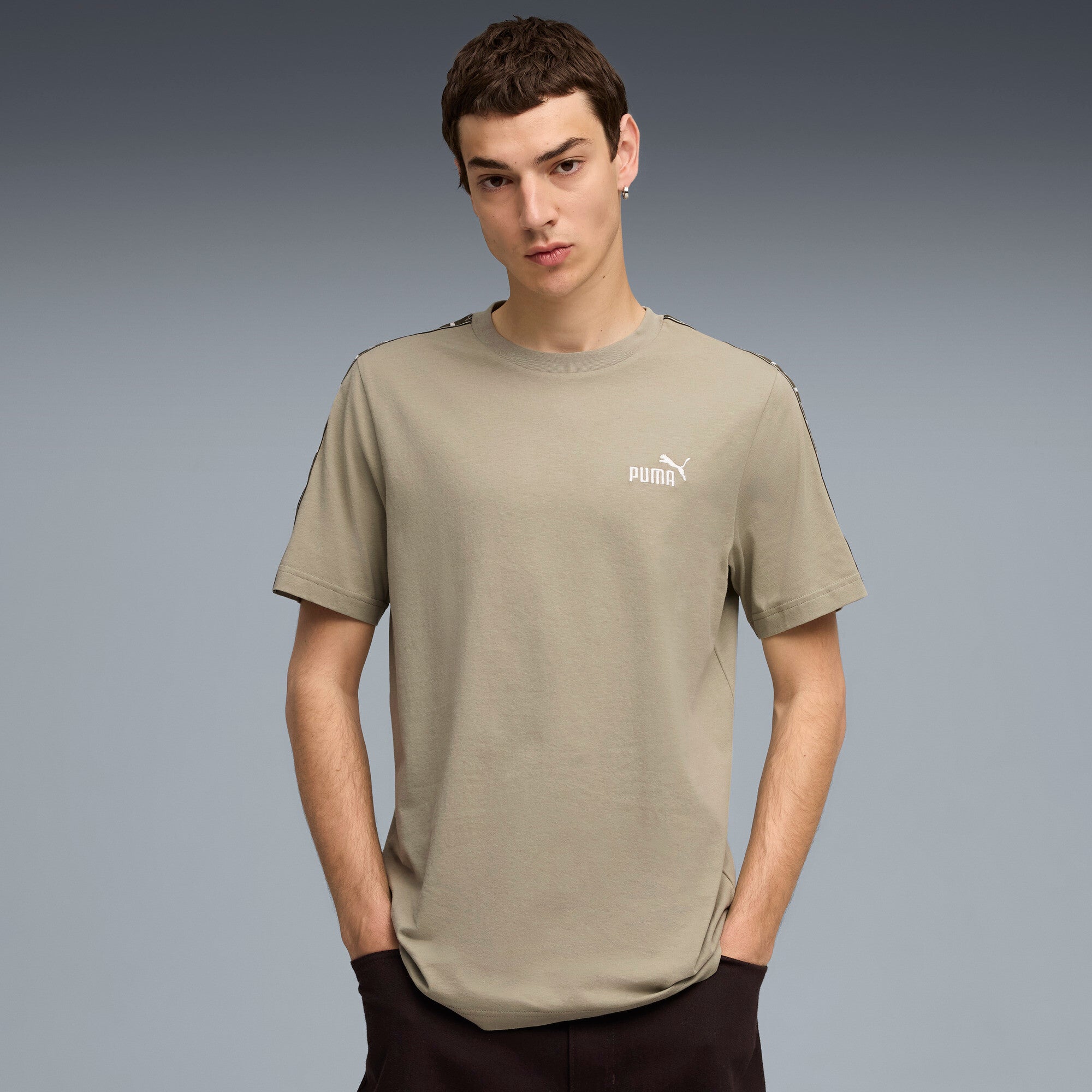 PUMA ESSENTIALS tape tee - lux army